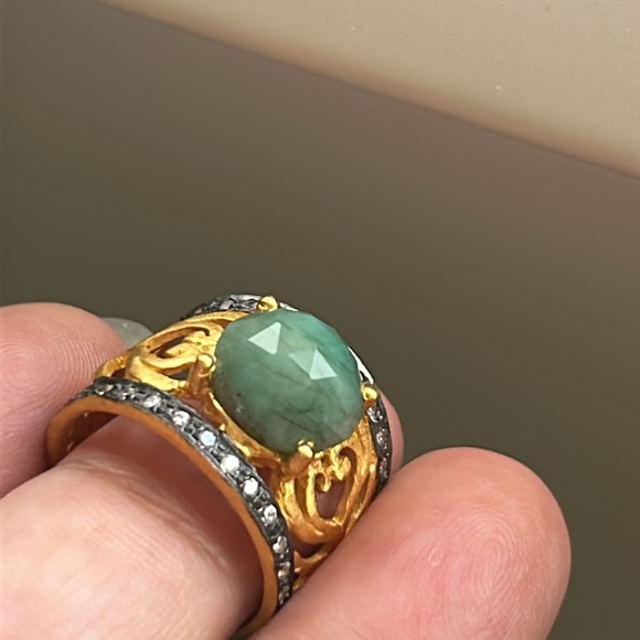 🖤NEW💕Green gemstone ring - Picture 12 of 16